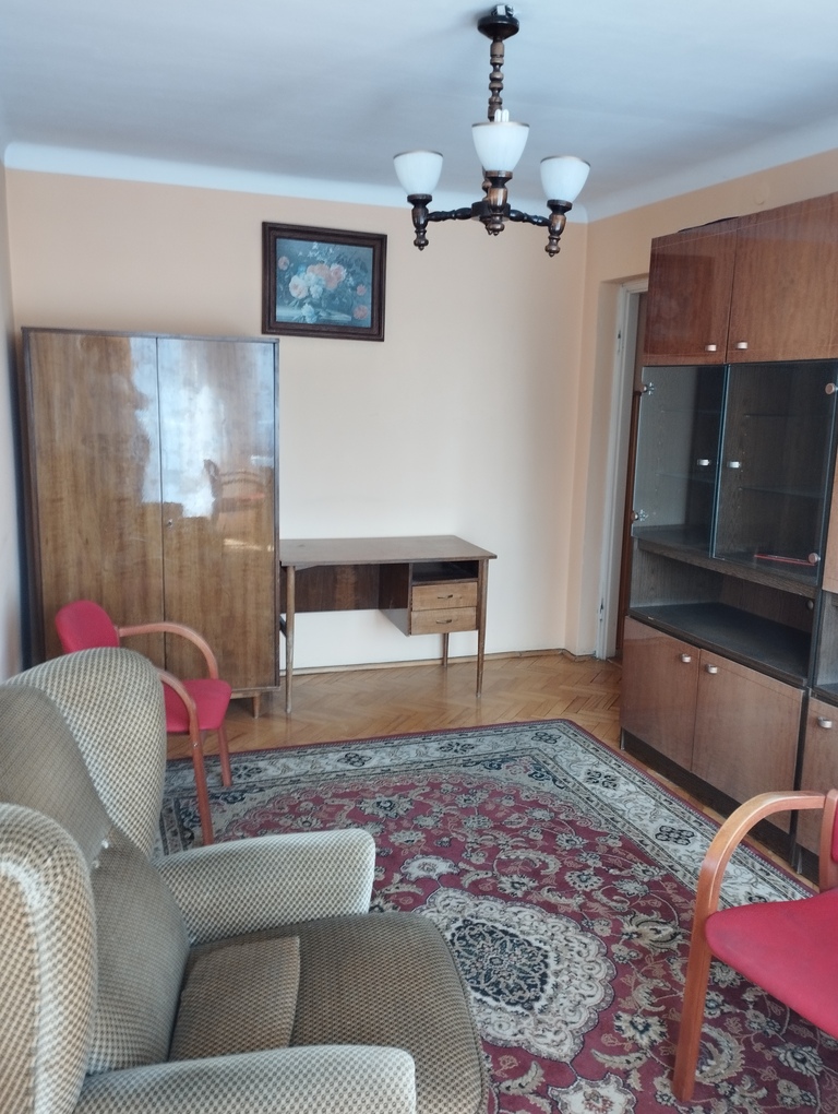 Mieszkanie w centrum/ 4 pokoje/ II piętro - zdjęcie 6