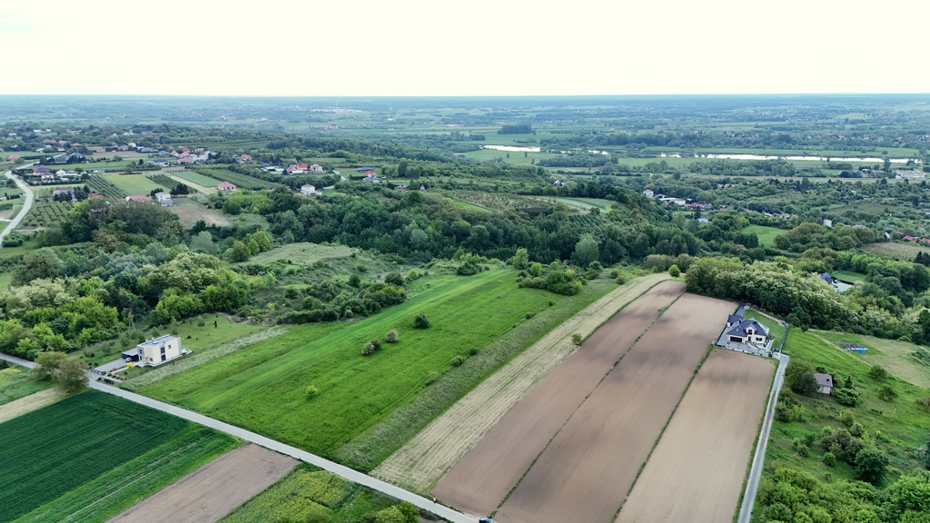 Sandomierz | 60 arów widoku, ciszy i potencjału - zdjęcie 3