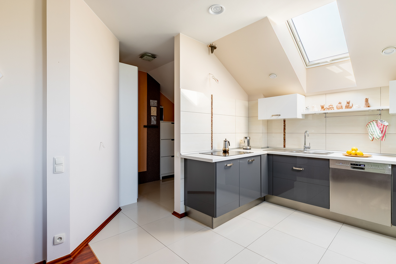 Dom z 2 niezależnymi lokalami | 185m² | Pabianice