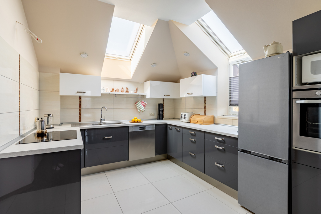 Dom z 2 niezależnymi lokalami | 185m² | Pabianice - zdjęcie 2