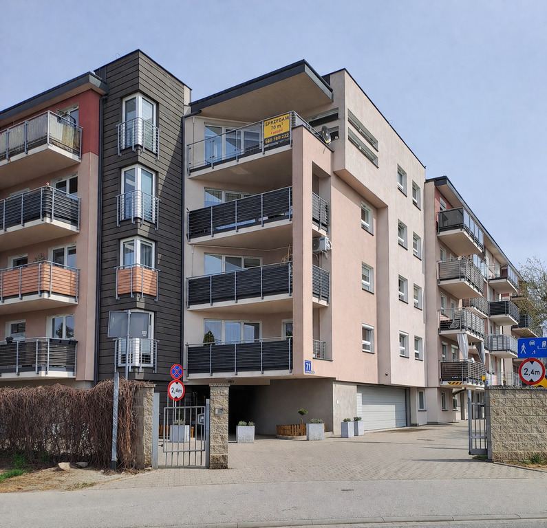 55 m² Mieszkanie 2/3 pokoje Rawska 71 Skierniewice cegła - zdjęcie 2