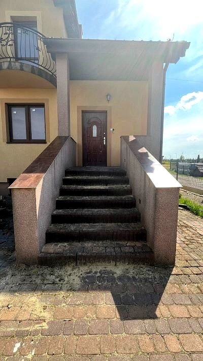 Dom dla rodziny - zdjęcie 4
